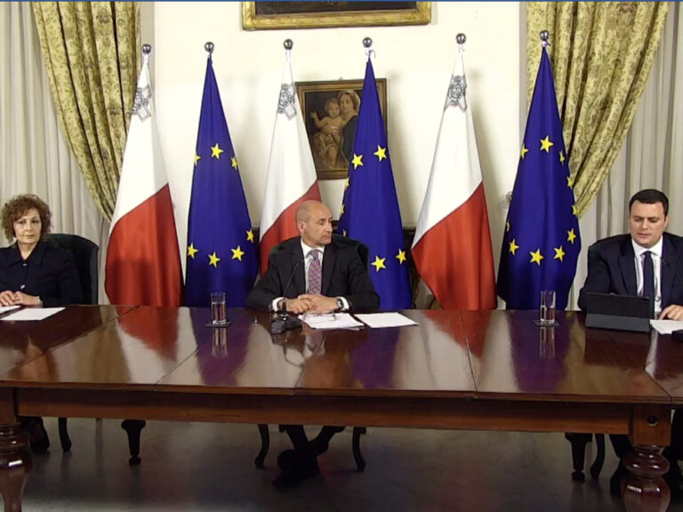 Aktar minn 1,000 persuna fi kwarantina mandatorja wara li 8 immigranti rriżultaw pożittivi