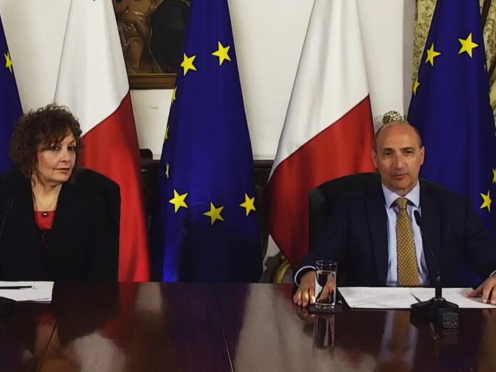 Konferenza Covid