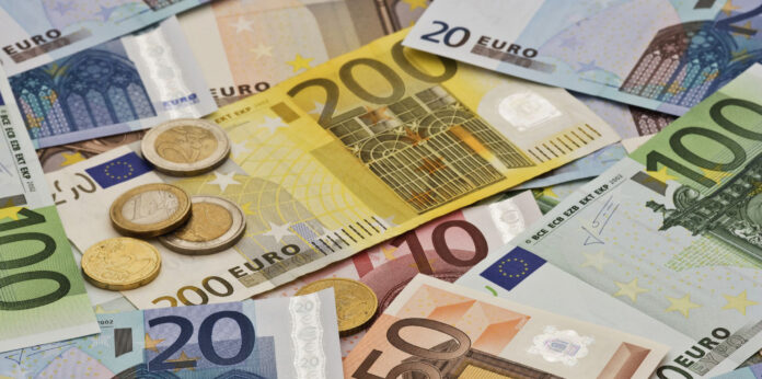 eurosGettyIDanitaDelimont-5932e1283df78c08ab04de54
