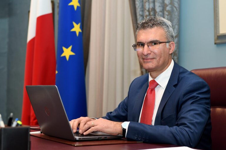 It-titjib tal-kundizzjonijiet tal-ħaddiema huwa importanti daqs it-tkabbir tal-ekonomija