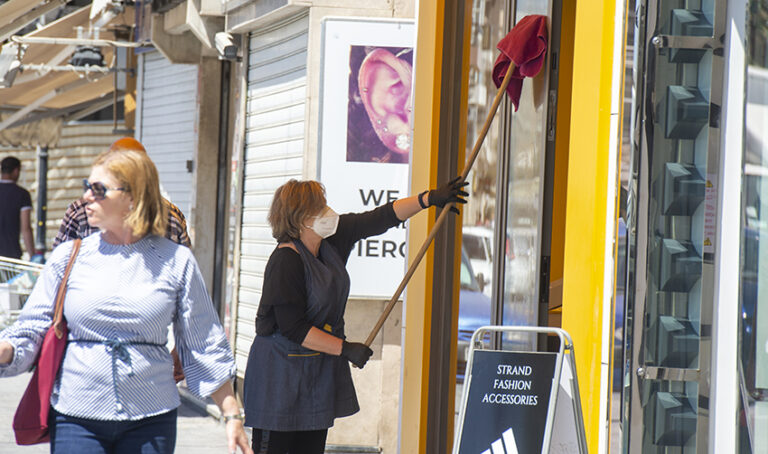 AĠĠORNAT: Nies vulnerabbli jistgħu joħorġu; Sa massimu ta’ 75 persuna f’postijiet pubbliċi