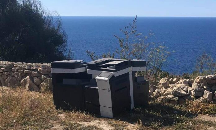 photocopiers għar ħasan