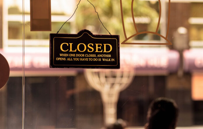 sign_close_symbol_signing_restaurant_coffee_shop_banner_door-562199