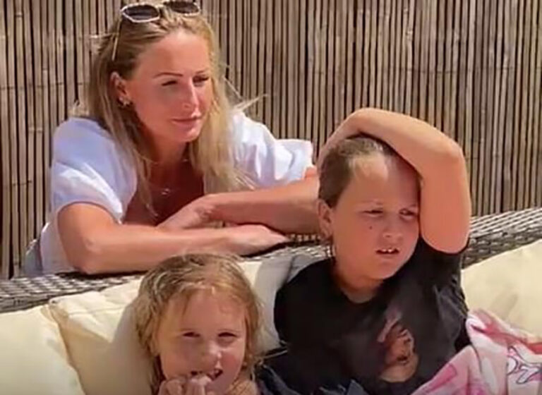 FILMAT: Frontliner Brittanika terġa’ tara lil uliedha wara disa’ ġimgħat tiġġieled il-pandemija