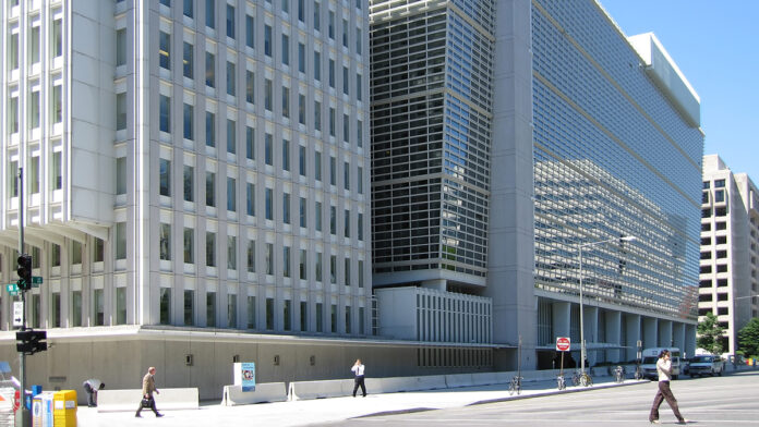 World_Bank_building_at_Washington