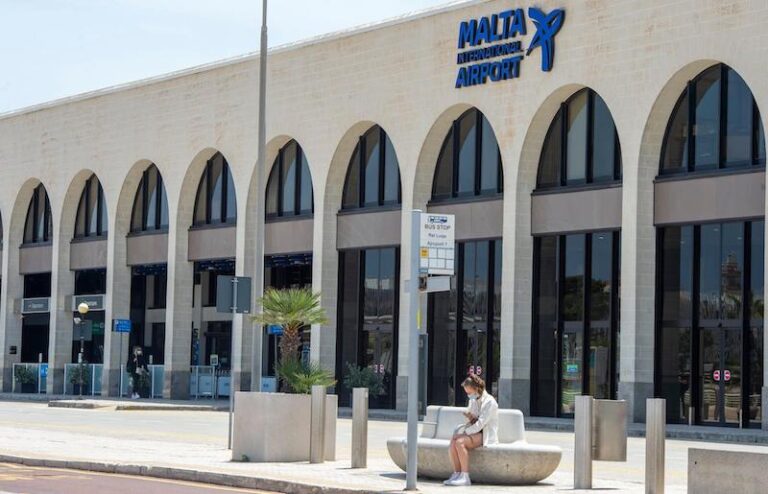 Sentenza sospiża għal mara li ammettiet li serqet fwejjaħ mill-Ajruport
