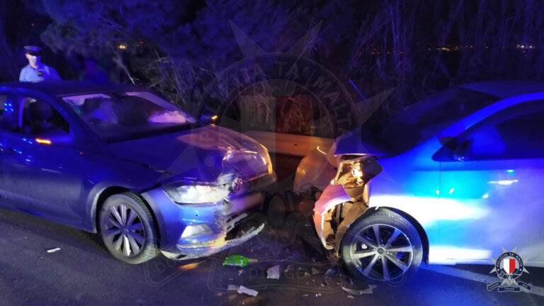 Ħabta bejn żewġ karozzi tħalli raġel bi ġrieħi gravi