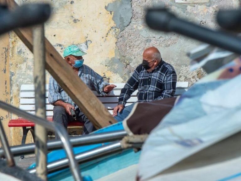 “Se nżidu l-pensjonijiet filwaqt li nħeġġu lil dawk li jifilħu biex ikomplu jaħdmu”