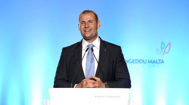 “Il-ħeġġa li nġeddu pajjiżna mhu se tieqaf qatt” – il-PM Robert Abela
