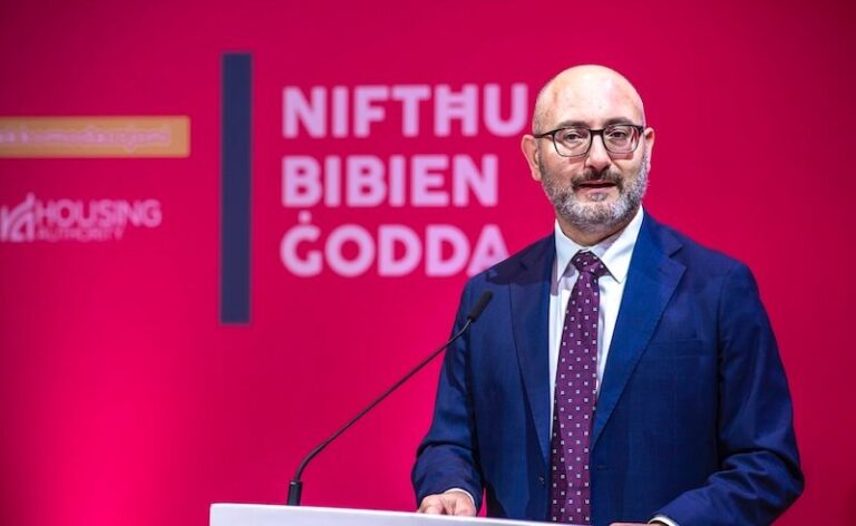 213-il koppja u individwu jibbenefikaw mill-iskema Home Deposit