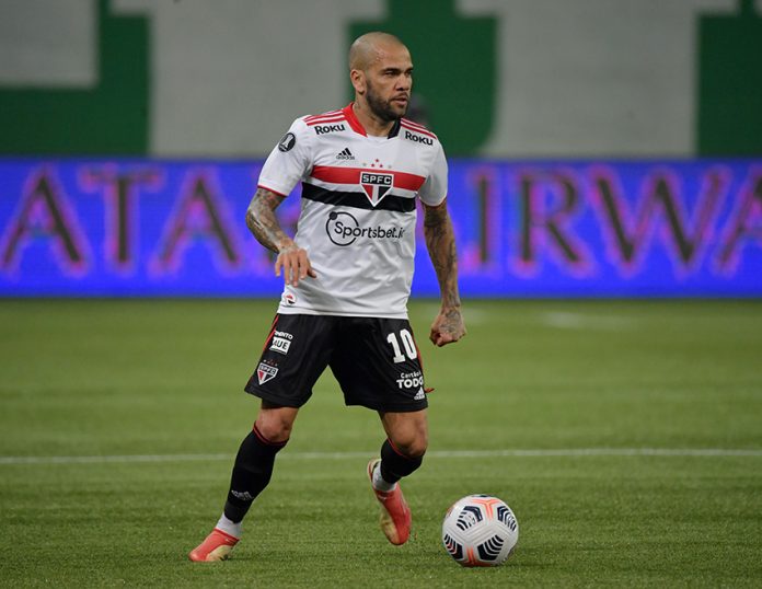 Copa Libertadores - Quarterfinal - Second leg - Palmeiras v Sao Paulo