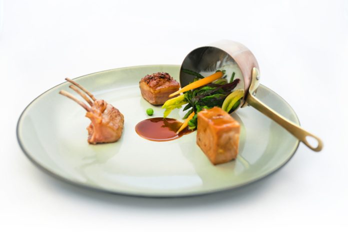 Local lamb, enriched with sweet stuffing and saffron-scented yogurt sauce_© Benedetto Tarantino_1