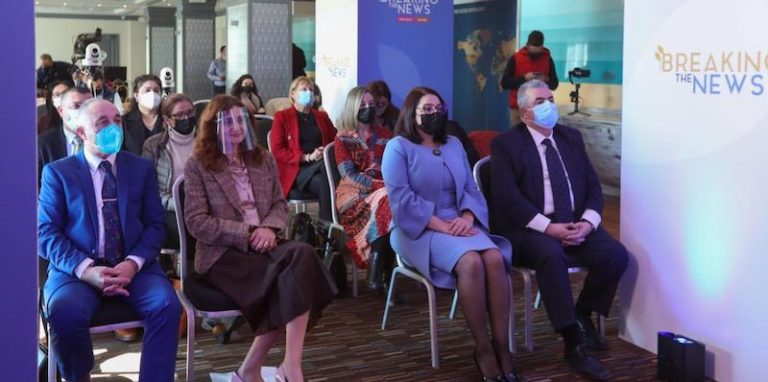 650 professjonist jingħataw taħriġ dwar kif iwasslu aħbar diffiċli dwar twelid jew kundizzjoni ta’ tarbija
