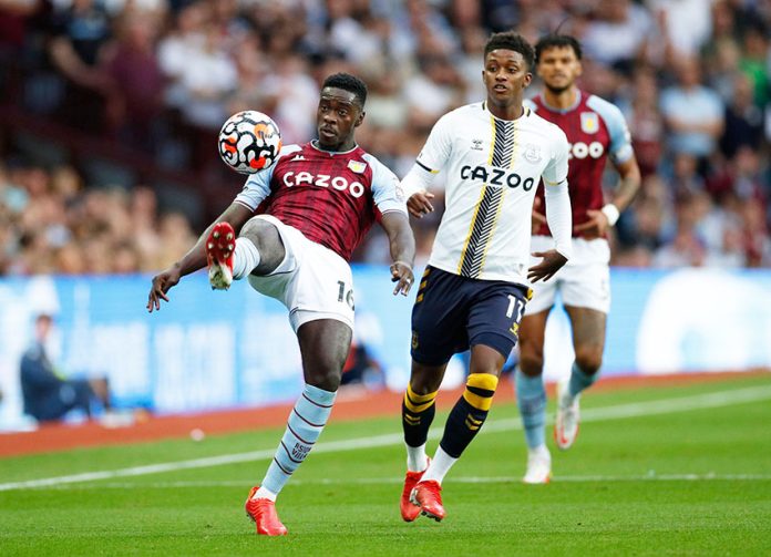 Premier League - Aston Villa v Everton