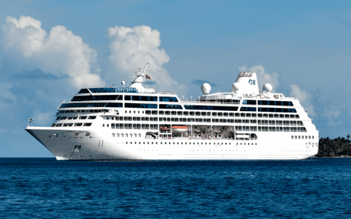 Cruise ship