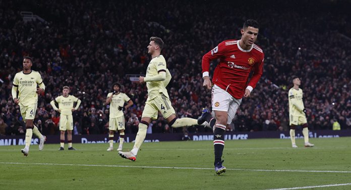 Premier League - Manchester United v Arsenal