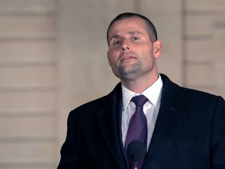 “Jien, marti u binti se nkunu minn ta’ quddiem li nitlaqqmu” – Il-PM Robert Abela