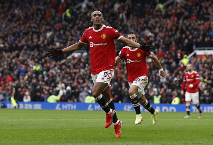 Premier League - Manchester United v Everton
