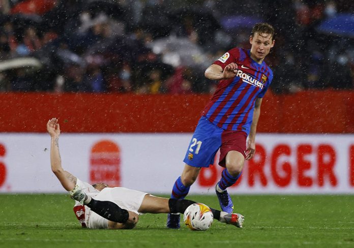 LaLiga - Sevilla v FC Barcelona