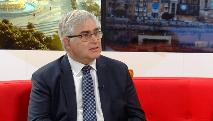 Dr Walter Busuttil