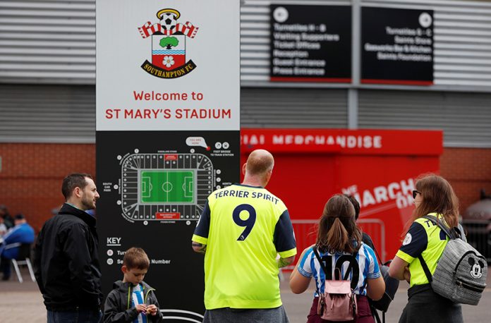 Premier League - Southampton v Huddersfield Town