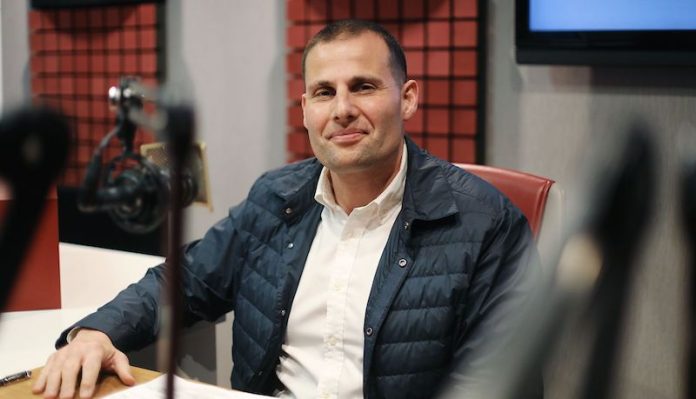 robert abela radio