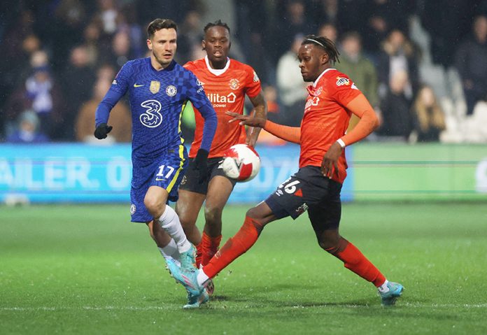 FA Cup Fifth Round - Luton Town v Chelsea