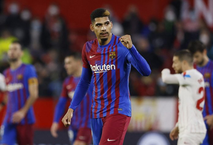 LaLiga - Sevilla v FC Barcelona