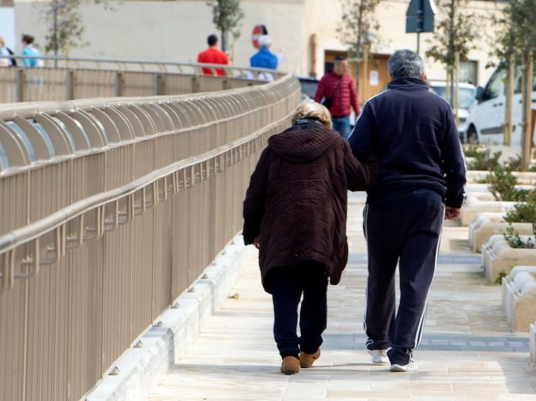5,832 anzjani qed jagħmlu użu mis-servizz tat-Telecare