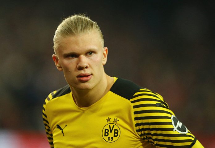 Bundesliga - FC Cologne v Borussia Dortmund