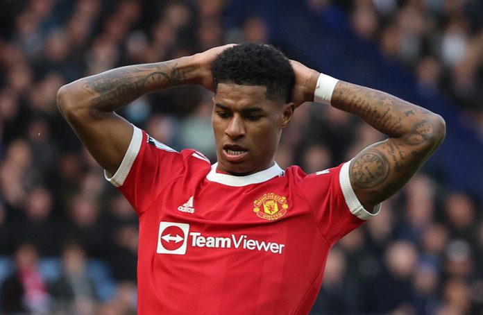 Premier League - Everton v Manchester United