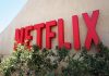 Netflix se tissensja 1,000 ħaddiem