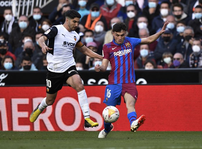 LaLiga - Valencia v FC Barcelona