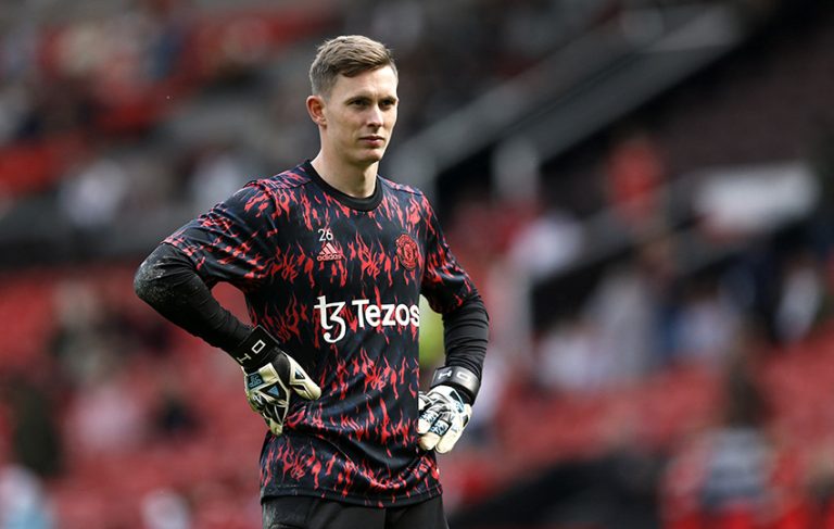 Newcastle United ħerqana li jiffirmaw lill-goalkeeper ta’ Manchester United, Dean Henderson￼