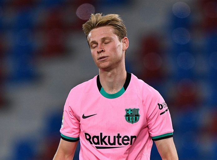 La Liga Santander - Levante v FC Barcelona