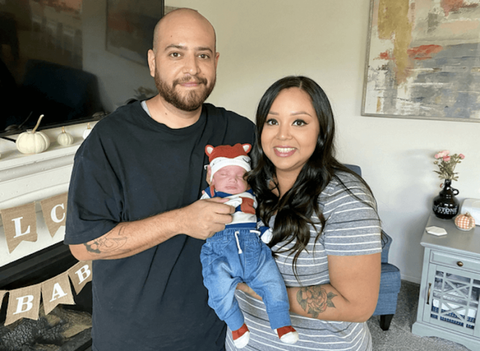 miraclebaby; parents & baby