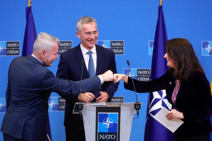 Sweden, Finland FMs at NATO