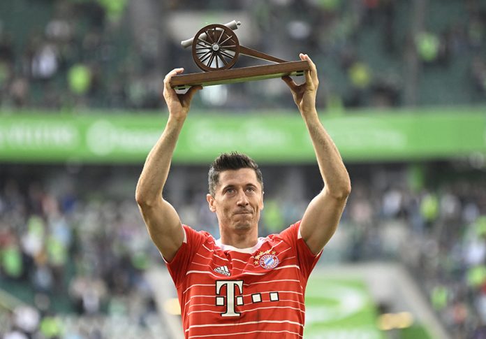 Bundesliga - VfL Wolfsburg v Bayern Munich