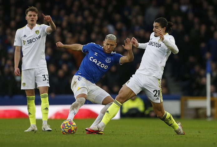 Premier League - Everton v Leeds United