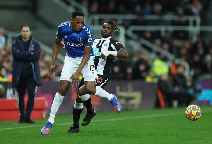 Premier League - Newcastle United v Everton