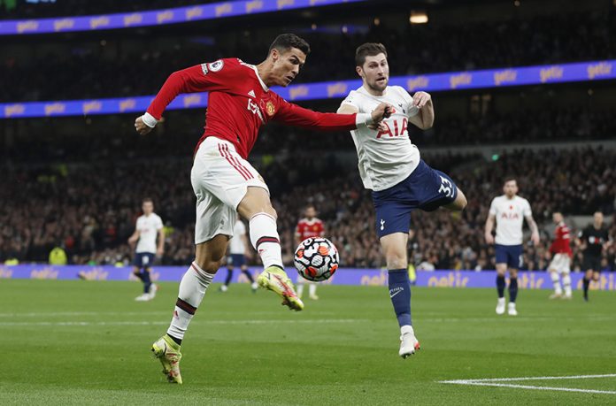 Premier League - Tottenham Hotspur v Manchester United
