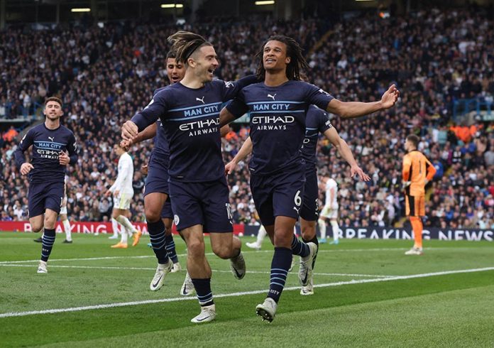 Premier League - Leeds United v Manchester City