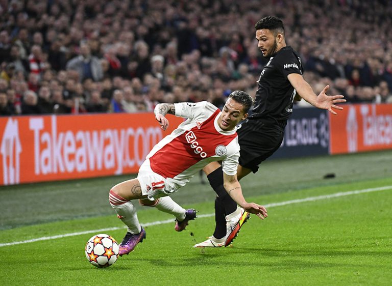 Manchester United qed iħejju offerta għal Antony