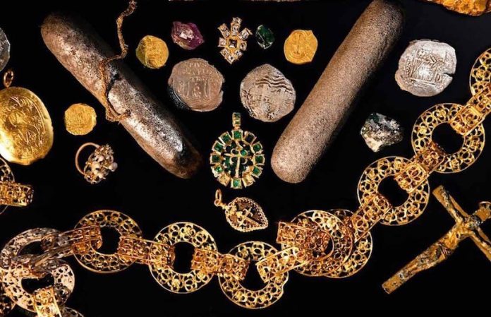 Jewels-from-the-Maravillas-shipwreck-by-BRENDAN-CHAVEZ-ALLEN-EXPLORATION-released copy