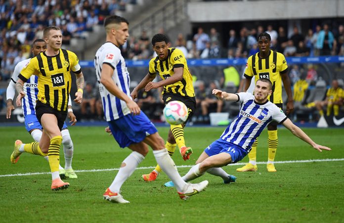 Bundesliga - Hertha BSC v Borussia Dortmund