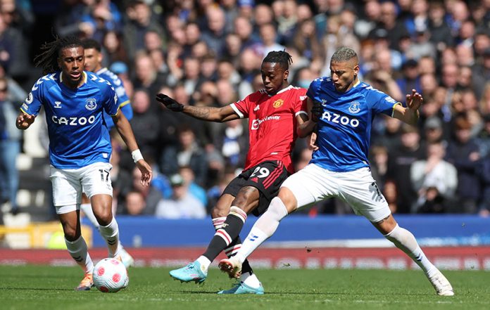 Premier League - Everton v Manchester United
