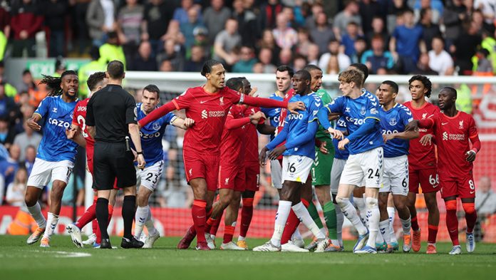 Premier League - Liverpool v Everton