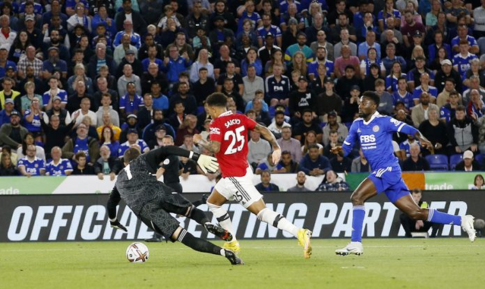Premier League - Leicester City v Manchester United