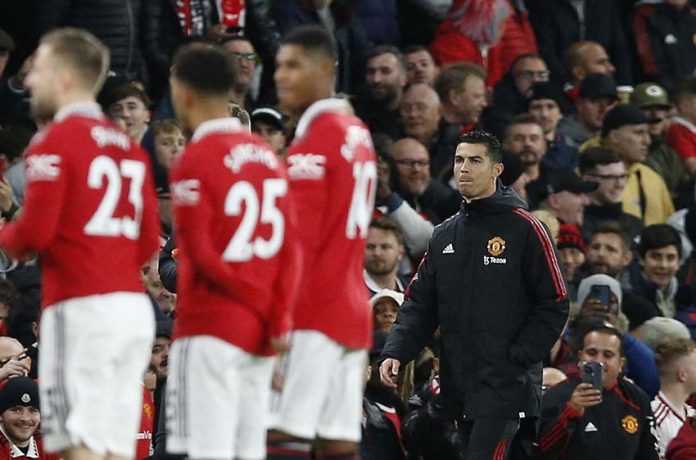 Premier League - Manchester United v Tottenham Hotspur