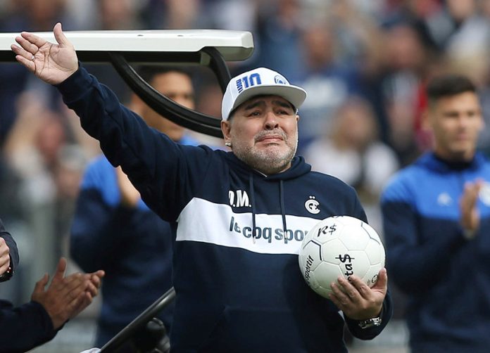 Argentina - Diego Maradona unveiled as new Gimnasia y Esgrima de La Plata coach